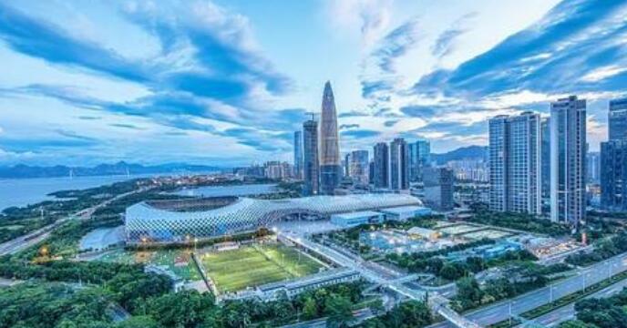 深圳表彰特區(qū)建立40周年創(chuàng)新創(chuàng)業(yè)人物和先進模范人物