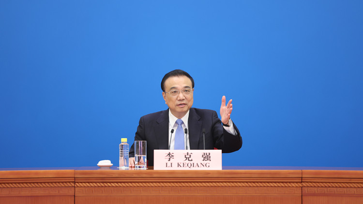 中央每天關(guān)注香港疫情 李克強(qiáng)：十分惦念港人生命健康和安全