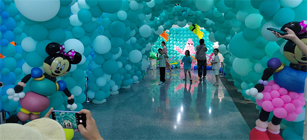 太原植物園：氣球總動(dòng)員 潮趣又夢幻