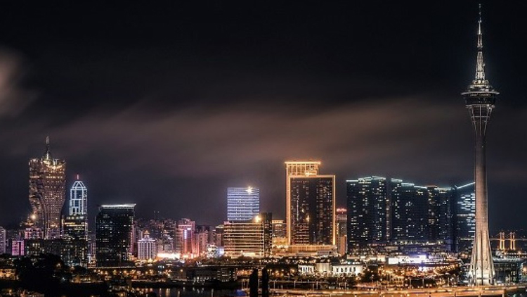 颱風(fēng)「蘇拉」逼近 澳門發(fā)出「九號(hào)風(fēng)球」