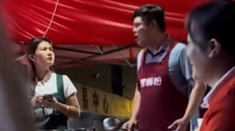 有片 | 廣西一大叔遇上聲控?zé)襞叵Э?放錯(cuò)調(diào)料切指甲