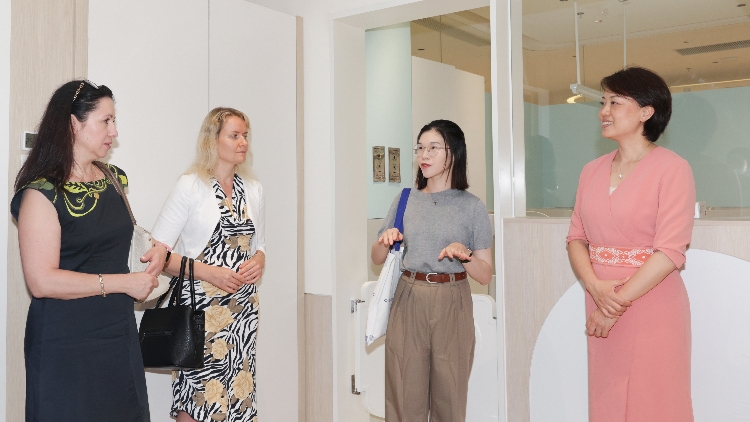 感受深圳婦女兒童事業(yè)發(fā)展 友好使者「喀秋莎」俄羅斯傑出婦女代表團(tuán)訪深