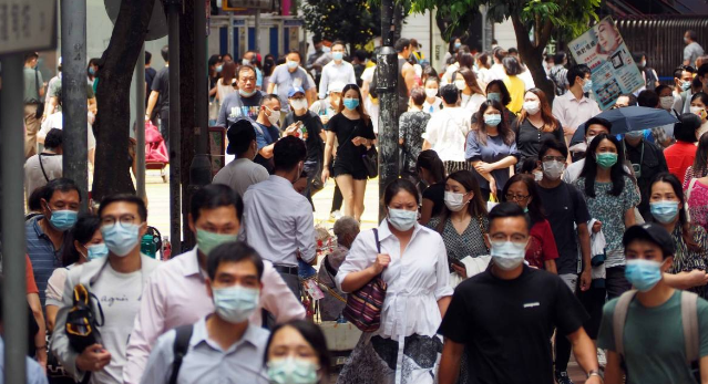 在英尋求庇護(hù)港人現(xiàn)狀：四處漂泊、承受恐懼與負(fù)罪感