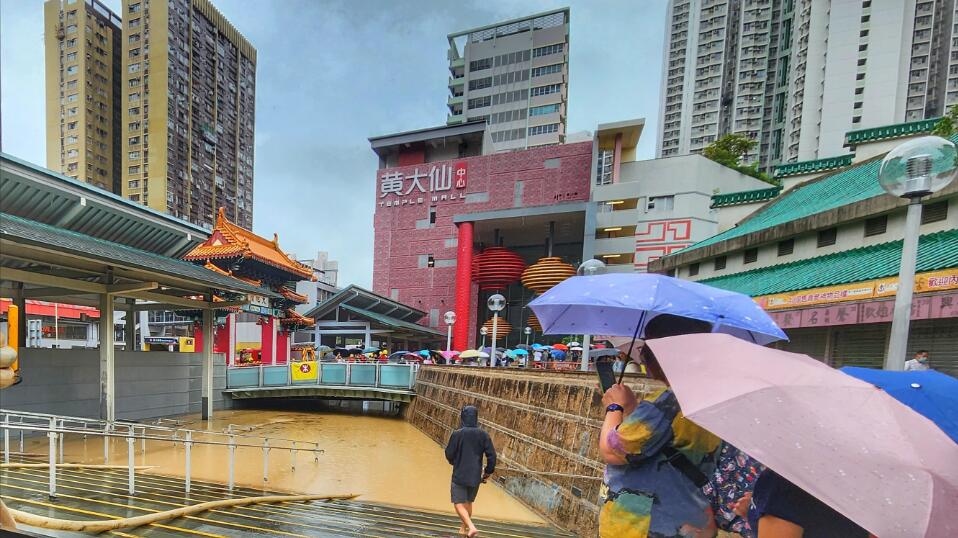 領(lǐng)展：黃大仙中心無人失蹤或受傷 商戶索償會轉(zhuǎn)介保險