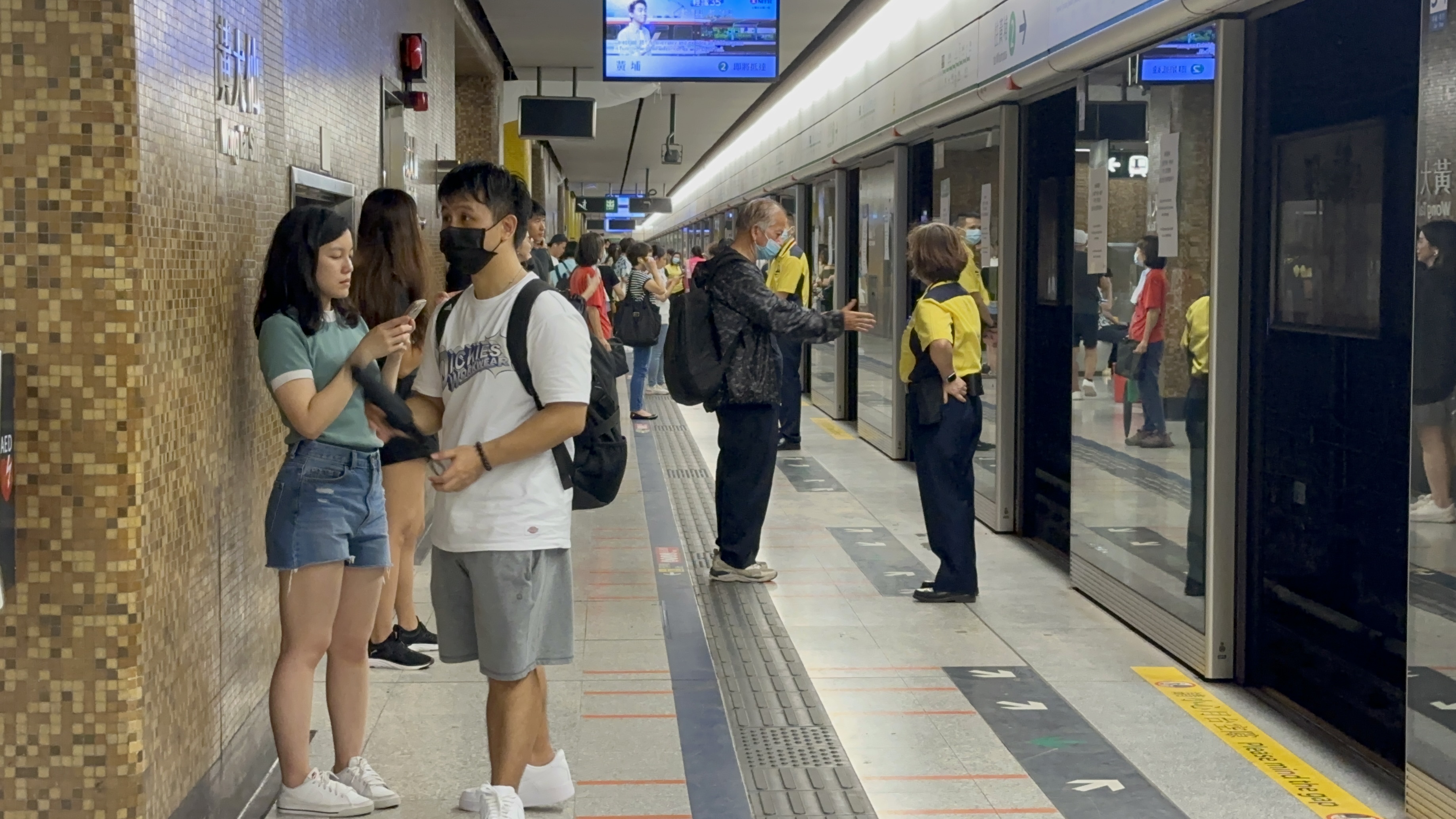 圖集｜黃大仙地鐵站重新開(kāi)放