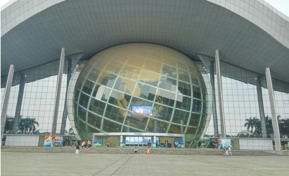 我國(guó)現(xiàn)代科技館體系服務(wù)線下公眾突破10億人次 