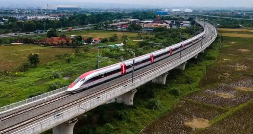 雅萬高鐵通車掀臺(tái)灣輿論熱議