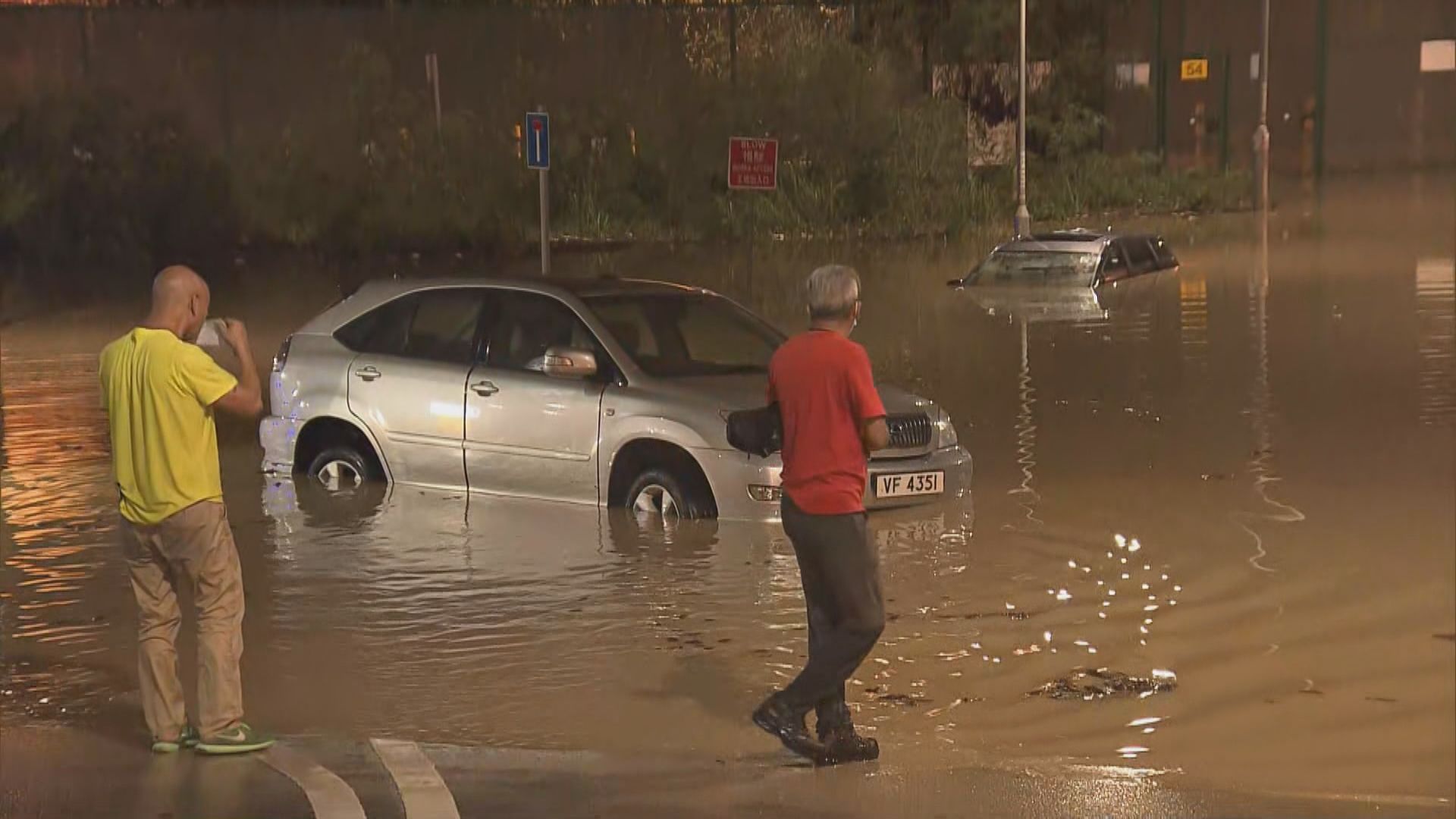 麥美娟：政府應(yīng)急基金暫收逾400宗申請(qǐng) 當(dāng)局將加快審批工作