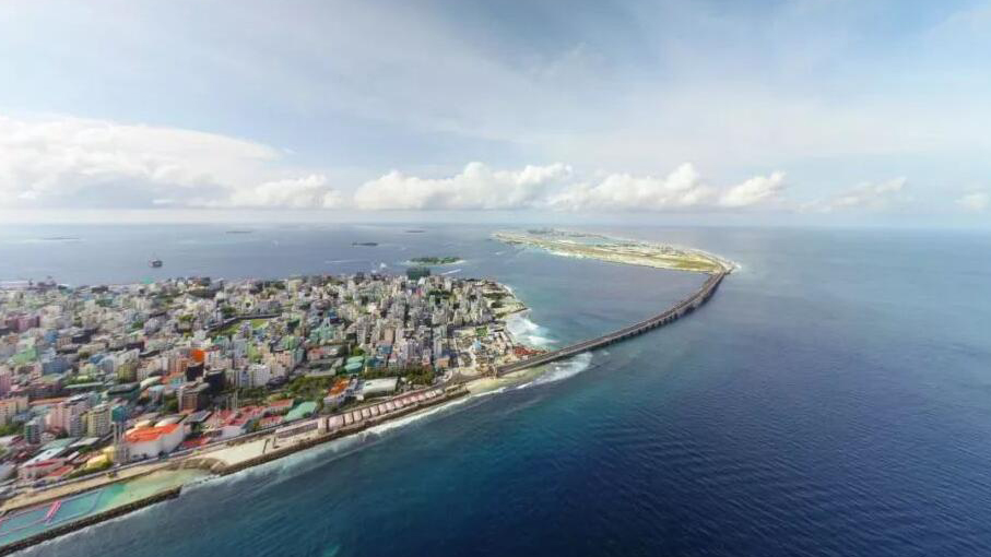 【來(lái)論】「一帶一路」10年造福世界 美國(guó)不應(yīng)「吃飯?jiān)彝搿箵p人不利己