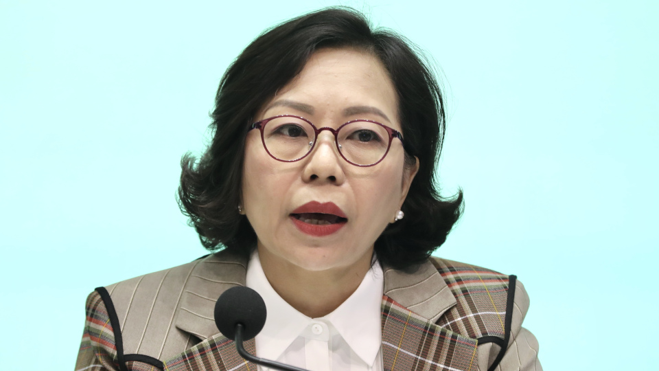 麥美娟：幸好當局有應(yīng)急機制 遇到黑雨警告生效時便立即啟動