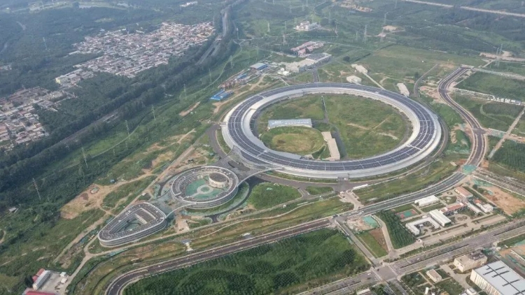 國產(chǎn)光刻機(jī)工廠落地雄安？中國電子院回應(yīng)