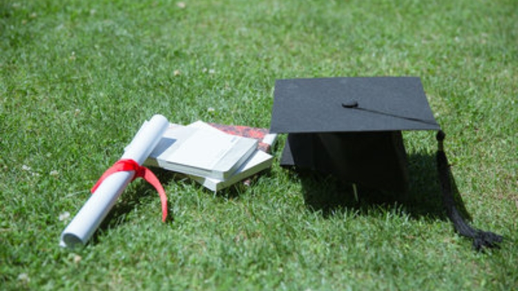 西北師範(fàn)大學(xué)通報(bào)學(xué)生保研後資格被收回：已對相關(guān)責(zé)任人停職檢查，啟動(dòng)追責(zé)問責(zé)程序