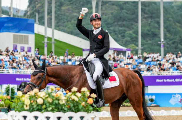 【亞運(yùn)奪冠】歷史突破！中國隊獲馬術(shù)三項賽團(tuán)體、個人金牌 