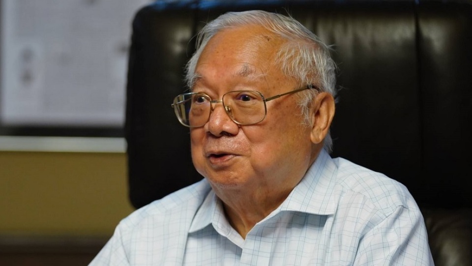 胡應(yīng)湘：應(yīng)建大型停車場(chǎng) 解決港珠澳大橋使用率偏低問題