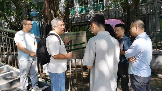 年底覆蓋14座！深圳推廣過(guò)街人行天橋助盲導(dǎo)行系統(tǒng)