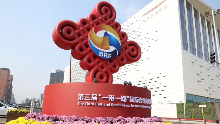 【商報(bào)時(shí)評(píng)】「一帶一路」大潮起正是香港揚(yáng)帆時(shí)