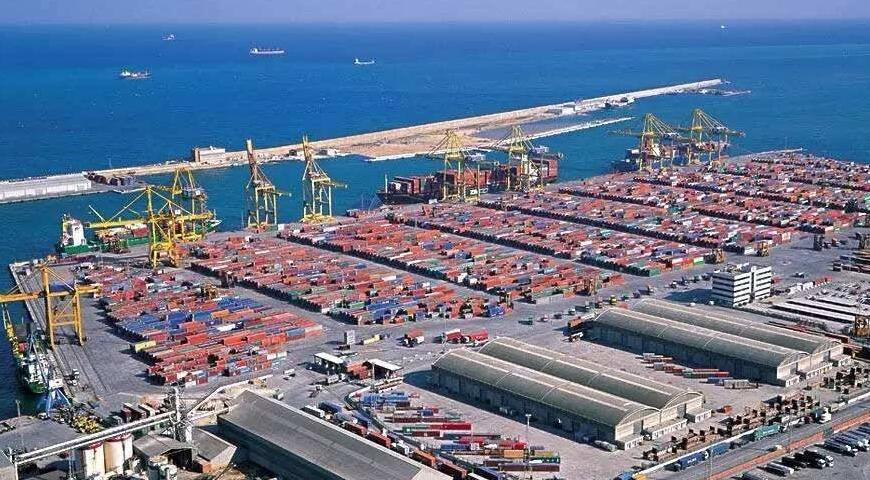 日本9月實現(xiàn)貨物進(jìn)出口順差