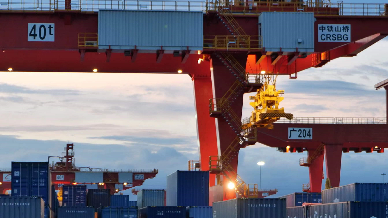 10年大灣區(qū)累計(jì)開行中歐班列2940列