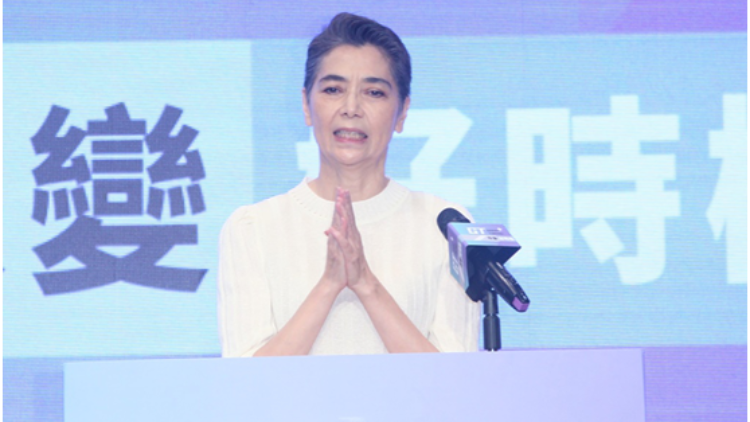 臺(tái)媒：引發(fā)爭(zhēng)議後，郭臺(tái)銘競(jìng)選搭檔宣布放棄美國(guó)國(guó)籍