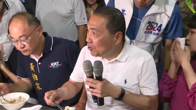 促開(kāi)放兩岸觀光 侯友宜逛夜市喊出「兩岸穩(wěn)定，才能賺錢(qián)」
