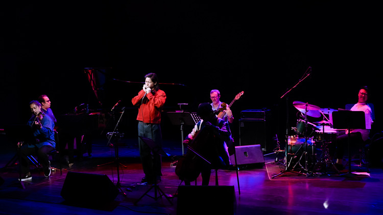 「口琴王子」何卓彥 | 以爵士樂(lè)相約北京最美之秋