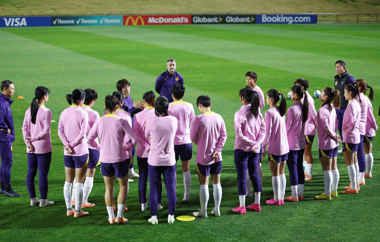 前瞻：明日決戰(zhàn)韓國，中國女足只?！溉A山一條路」