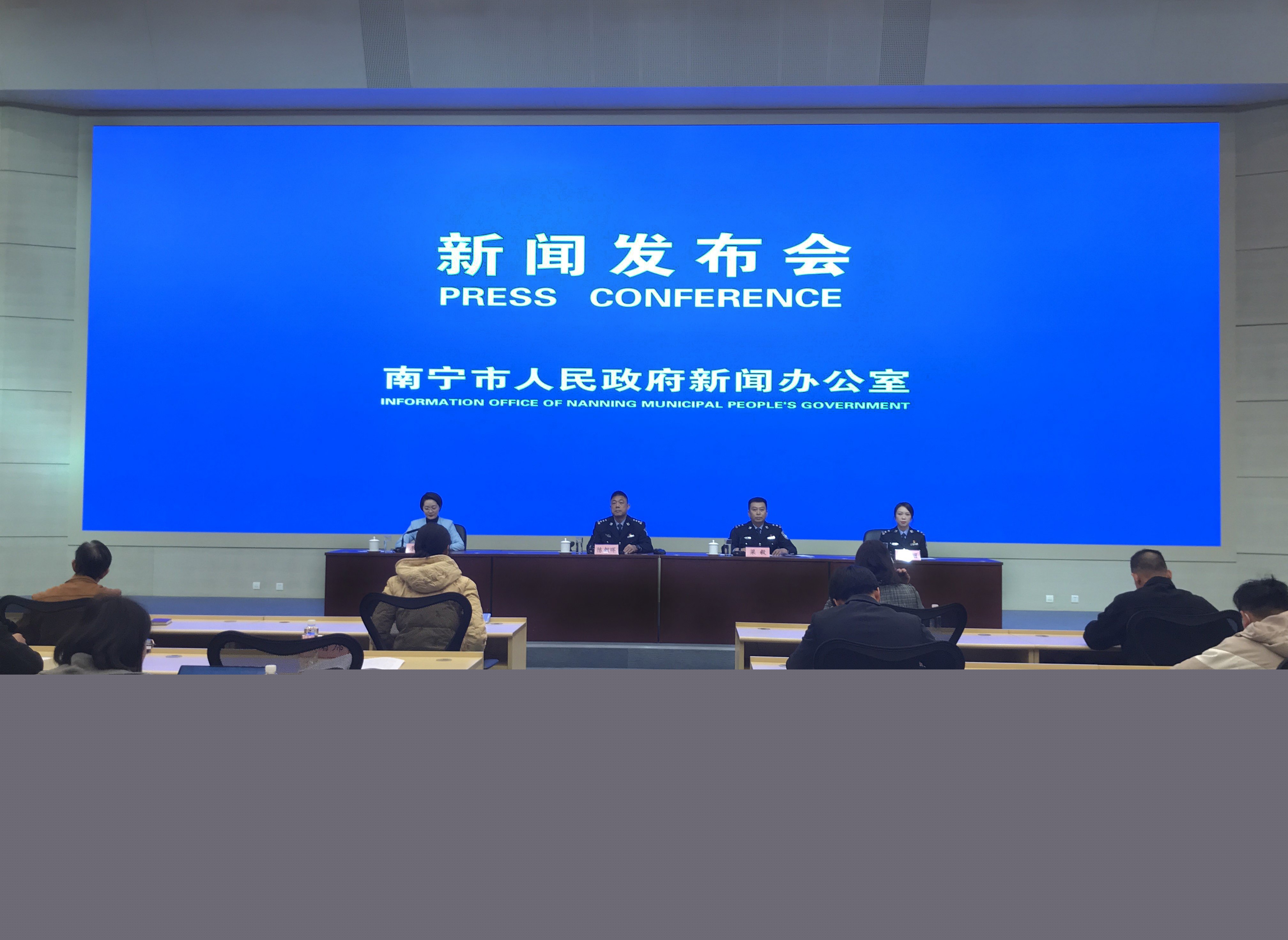 桂南寧公安出入境管理部門深化機制創(chuàng)新 促管理服務水平提升