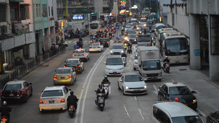 「駕照互認(rèn)」實(shí)施半年 逾3萬澳門居民換領(lǐng)內(nèi)地駕駛證