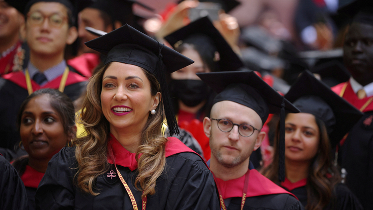 錢能買到幸福？調(diào)查指美國人財(cái)務(wù)幸福門檻為120萬美元