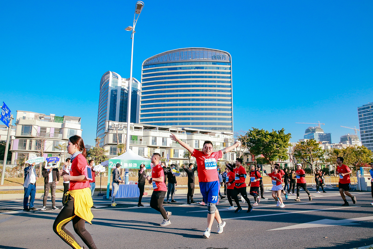 港澳居民可報名！橫琴創(chuàng)新方推「體育+旅遊」套餐免抽籤跑橫琴馬拉松