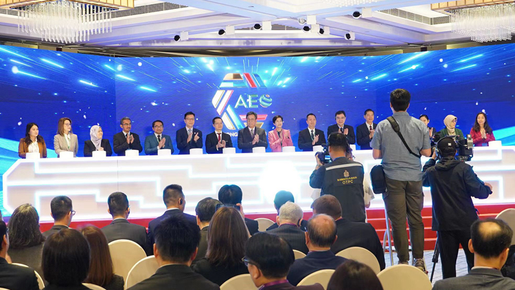 海關(guān)舉辦東盟及中國香港AEO論壇 丘應(yīng)樺：抓住商機(jī)開拓新市場