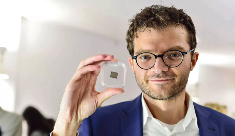 吸引海外創(chuàng)科企業(yè)再下一城  法國(guó)傳感器晶片公司落戶香港