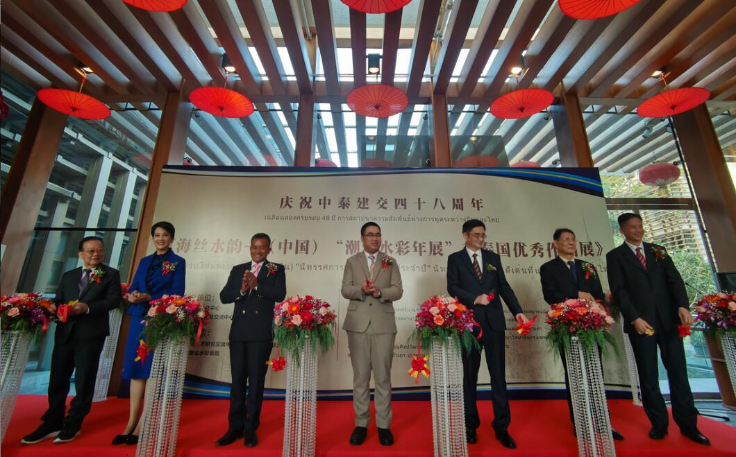 逾百名中國畫家作品曼谷展出紀(jì)念中泰建交48周年