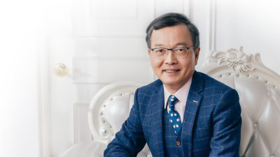 林正財(cái)：少時(shí)有自卑自殘傾向 藉助同理心做好精神健康工作