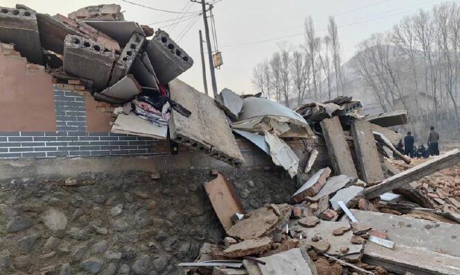 甘肅積石山縣公告：救援力量已能滿足需要 請(qǐng)暫緩前往救援