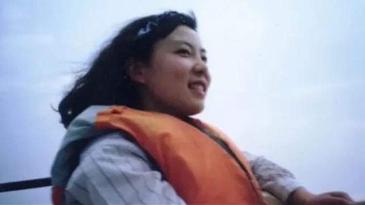 追蹤報道｜清華鉈中毒受害者朱令去世，其父發(fā)聲：沒感覺正義缺席