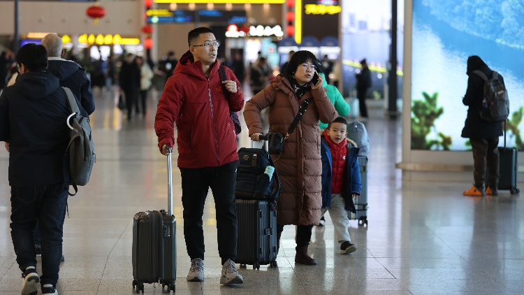 1月1日全國民航預(yù)計發(fā)送旅客180萬人次