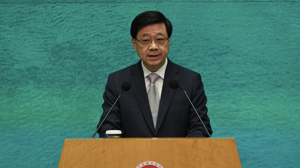 直播｜行政長(zhǎng)官李家超出席行會(huì)前見傳媒