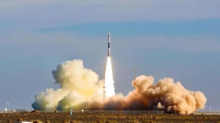 中國(guó)成功發(fā)射天行一號(hào)02星