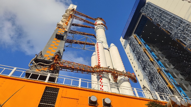  我國計劃17日22時27分發(fā)射天舟七號貨運飛船。