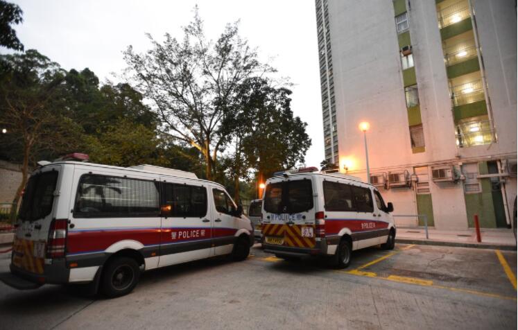 美林邨女子上周六報(bào)警遇襲 警方調(diào)查後懷疑傷勢(shì)或?yàn)樽詺? title=