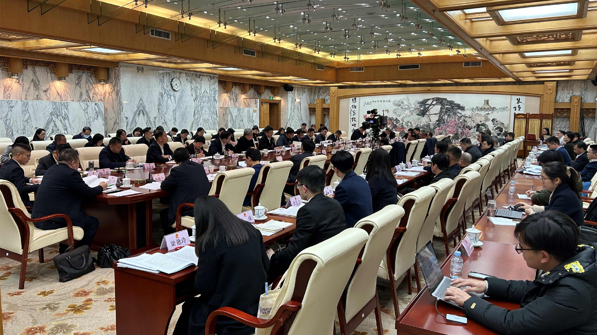 【廣西兩會】農(nóng)生文：南寧要加快建設(shè)面向東盟開放合作的國際化大都市