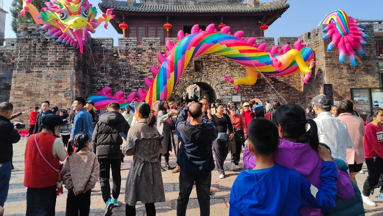 深圳大鵬：以更高水平、更大手筆、更寬視野建設世界級濱海生態(tài)旅遊度假區(qū)