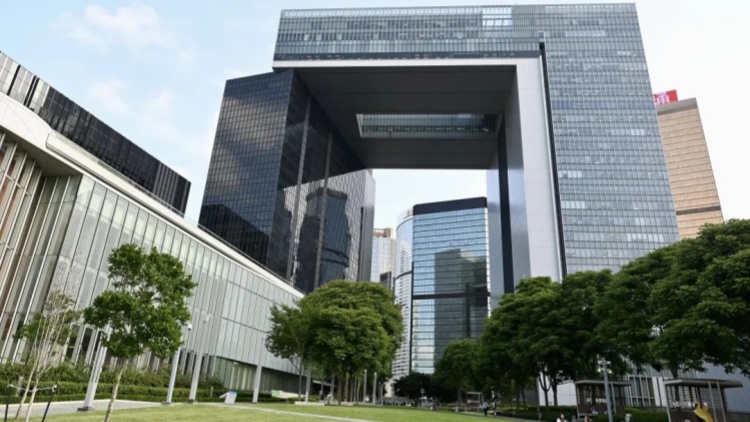 港俾你聽｜宇宙的盡頭是考公？來看香港考公有多卷→