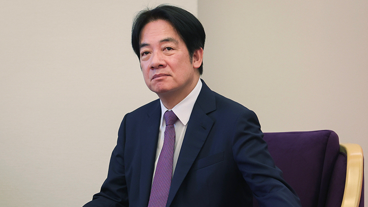 日月譚天丨大勢不可逆，民意不可違！坐在「小馬紮」上的賴清德要認(rèn)清這三點(diǎn)