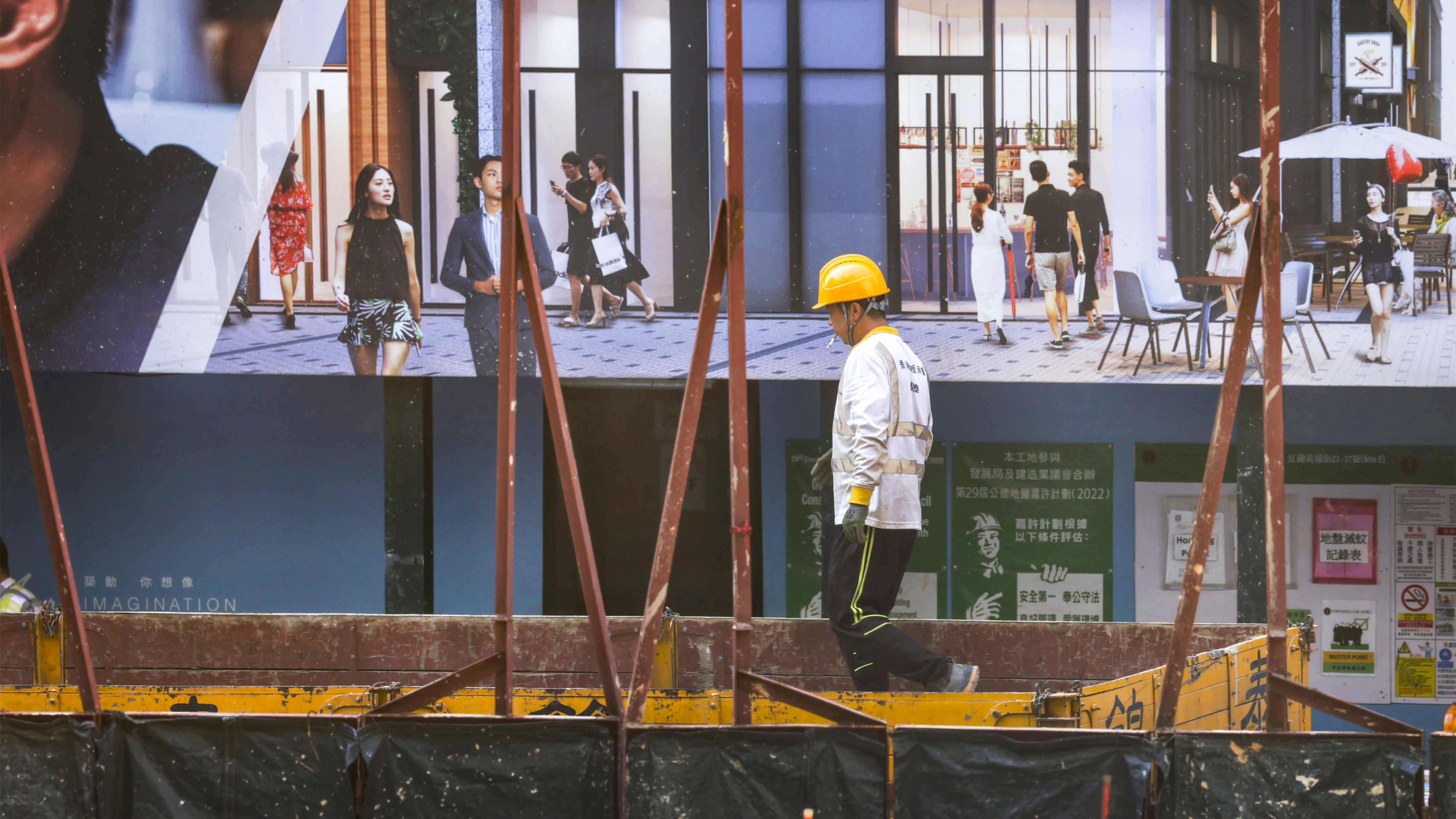 【商報(bào)時評】鼓勵再就業(yè) 經(jīng)濟(jì)添活力