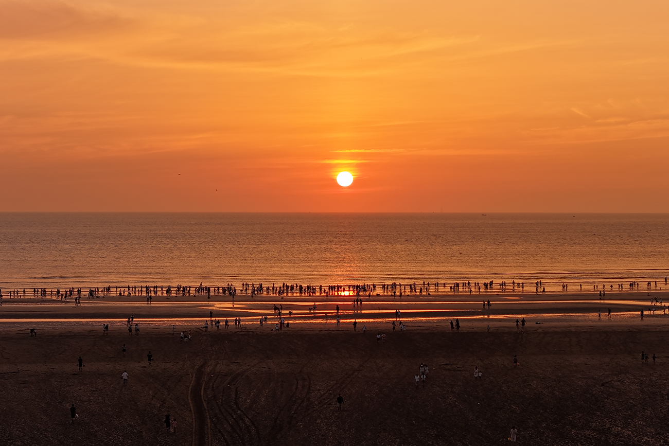 江蘇啟東書寫海上日出詩(shī)意生活
