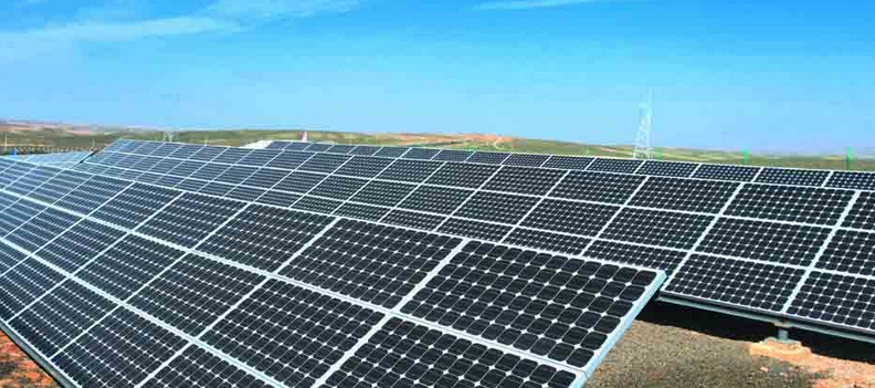 今年前7月中國太陽能發(fā)電裝機容量同比增近50%