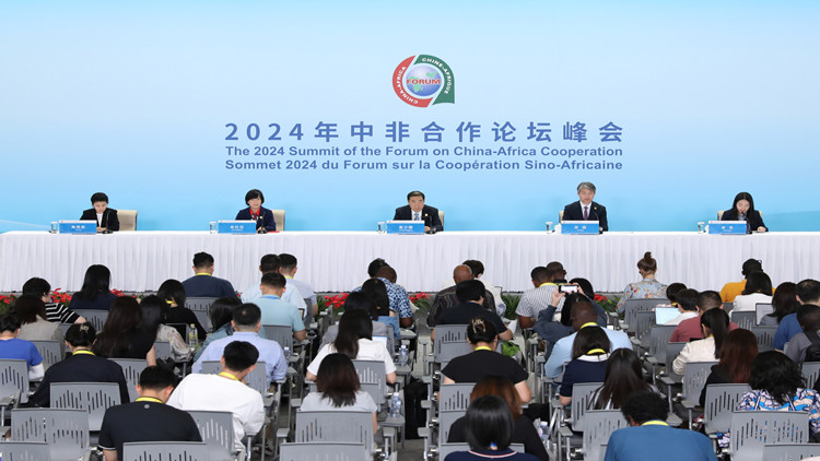 企業(yè)家是中非經(jīng)貿(mào)合作主力軍  第八屆中非企業(yè)家大會報名人數(shù)遠超預(yù)期