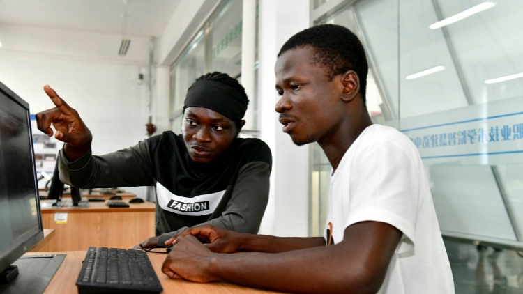 【來(lái)論】把握中非合作為香港帶來(lái)的機(jī)遇